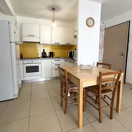 Apartamento T2 Terrasse Proche Et Commerces
