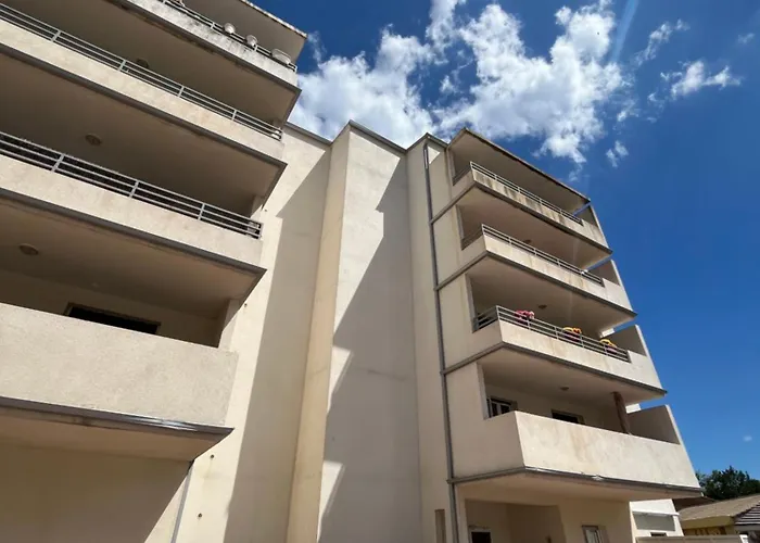 T2 Terrasse Proche Et Commerces * Moriani Plage