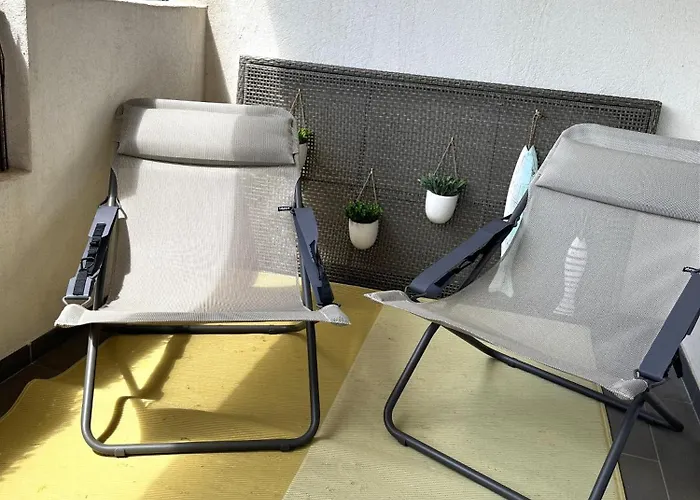 Apartmán T2 Terrasse Proche Et Commerces *