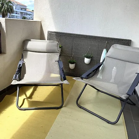 شقة T2 Terrasse Proche Et Commerces *