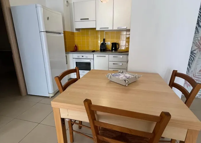 Apartmán T2 Terrasse Proche Et Commerces Moriani Plage